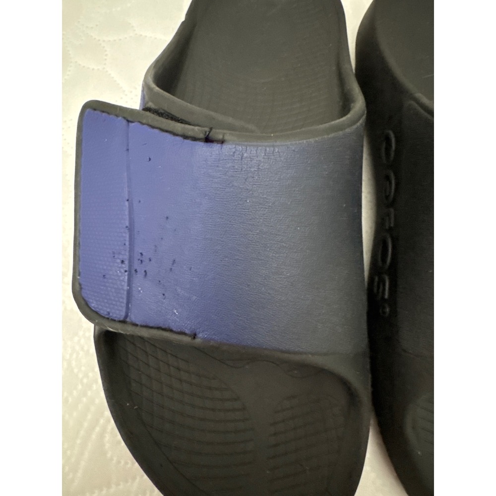 Oofos Slide Sandals Black Blue Adjustable Strap Women's Size 7 - Picture 3 of 13